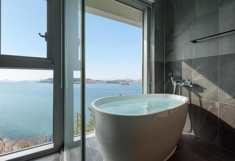 복층 룸, Latterace Resort