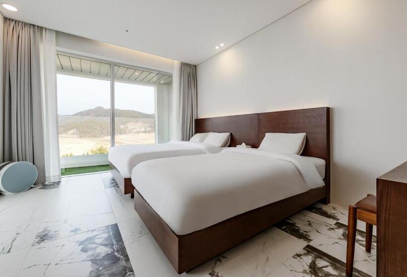 측면 바다 전망 스위트, Latterace Resort