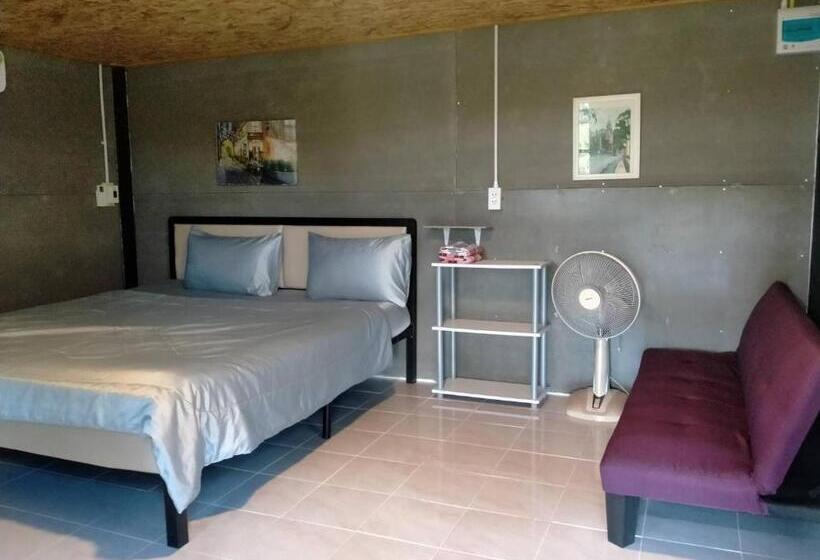 Номер Стандарт с Балконом, Doi Sang Farm Stay   ดอยซางฟาร์มสเตย์