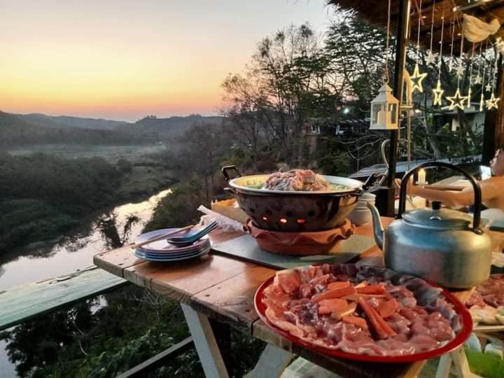 Номер Стандарт с Балконом, Doi Sang Farm Stay   ดอยซางฟาร์มสเตย์