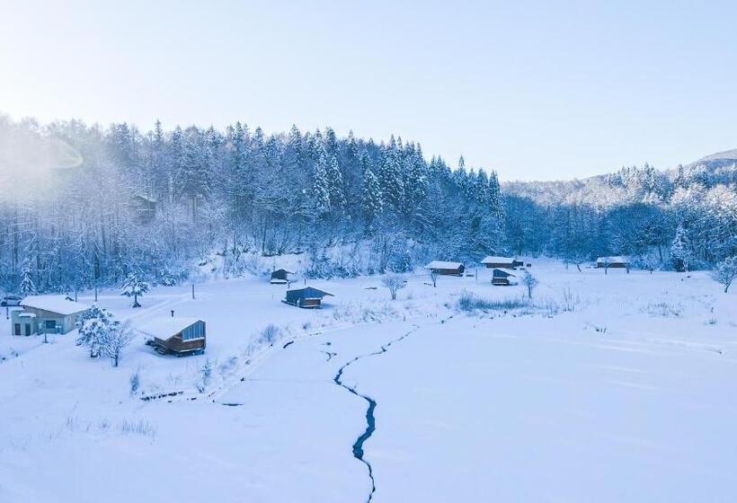 수피리어 룸, Earthboat Village Kurohime