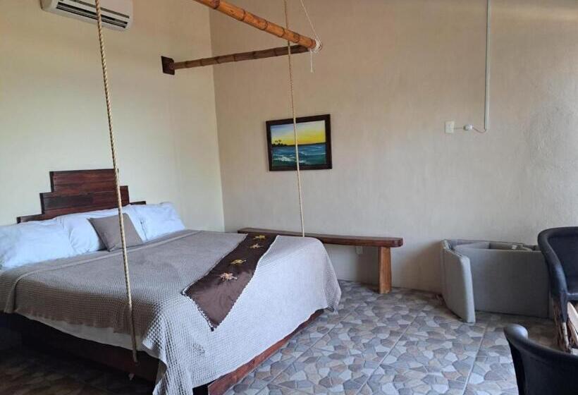 Люкс Deluxe Вид на Море, Hidden Jems Mahahual Hostel