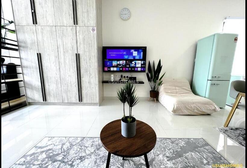 استودیوی لوکس, Near Klia   Kipcore Suite B   Town Centre Sepang