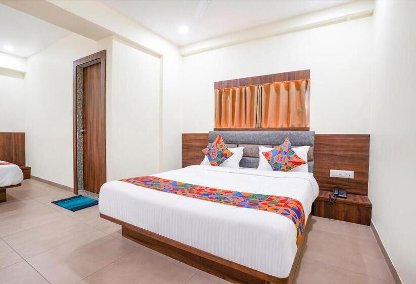 اتاق لوکس, Fabhotel Hill Park I