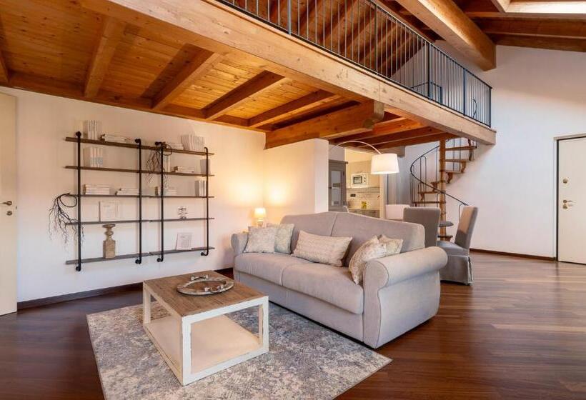 Апартаменты 2 Спальни, Villa Raggi