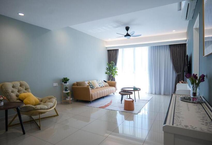 Люкс Повышенной Комфортности, Zenstay Sdn Bhd