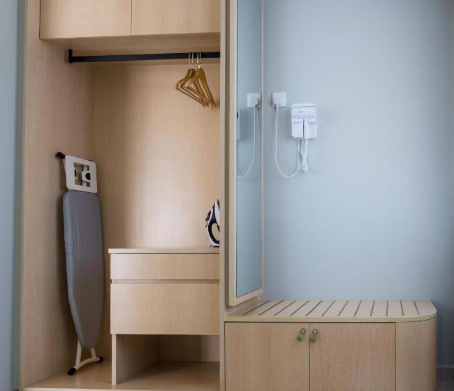 Люкс, Zenstay Sdn Bhd