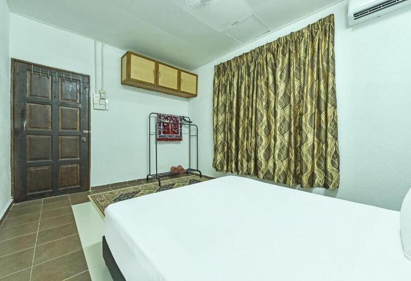 Апартаменты 2 Спальни, Oyo Home 90692 Tok Babah Village Homestay