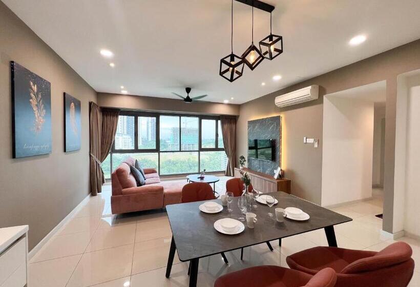 Номер Стандарт, Iskandar Residence @ Uha