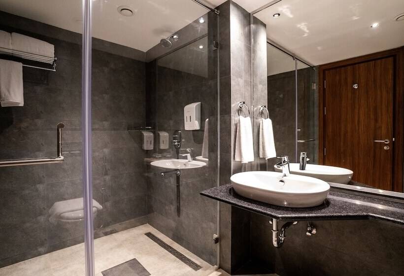 Номер Executive, Lilac Hotel Guruvayur