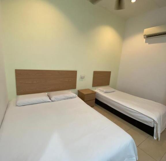 Номер Стандарт Трехместный, Raintown Inn Taiping