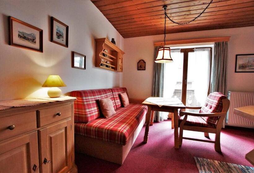 Апартаменты 1 Спальня с Балконом, Ferienhaus Waldwinkl