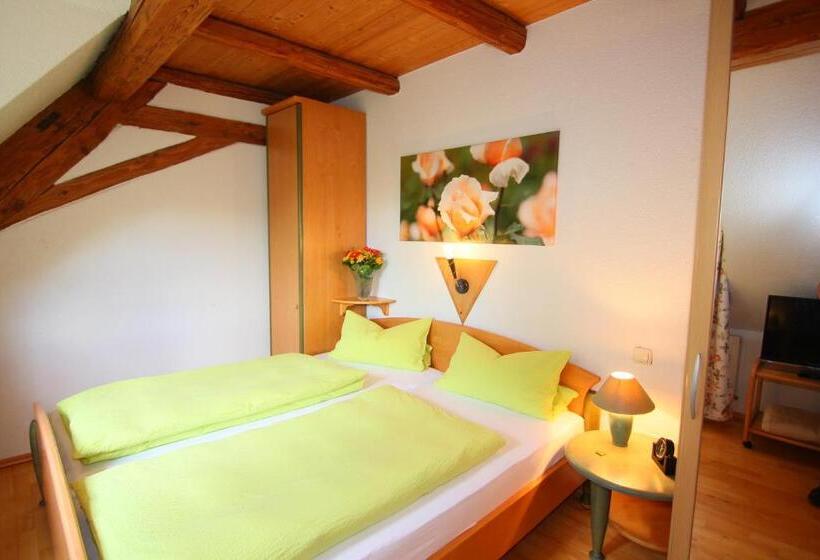 标准间, Pension Im Vorhof