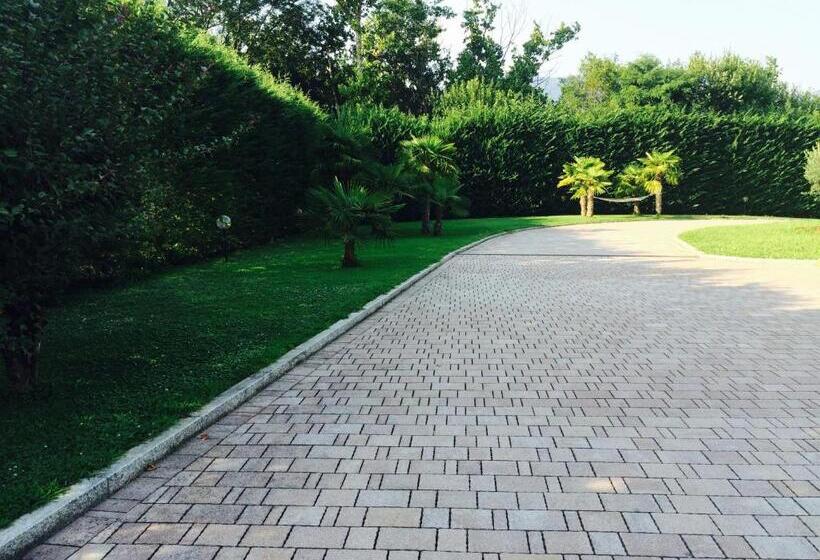 Семейный Номер, Villa Althea