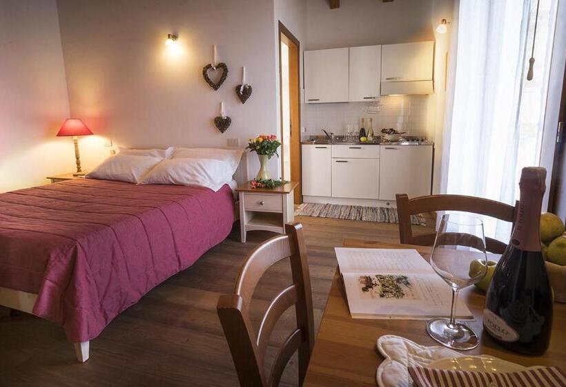 Номер Стандарт, Agriturismo Il Follo
