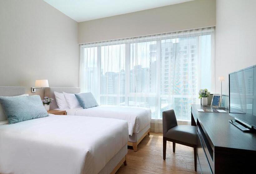 스탠다드 스튜디오, Lanson Place Bukit Ceylon