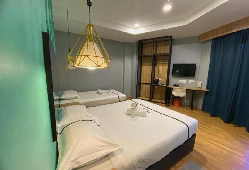 Семейный Номер, Smile Hotel Selayang Point