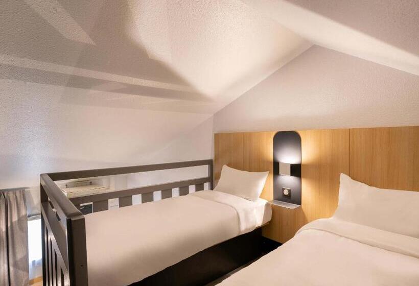 Четырехместный Номер Стандарт, B&b Hotel Lorient Lanester