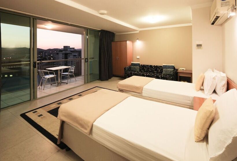 Номер Стандарт, Astor Metropole