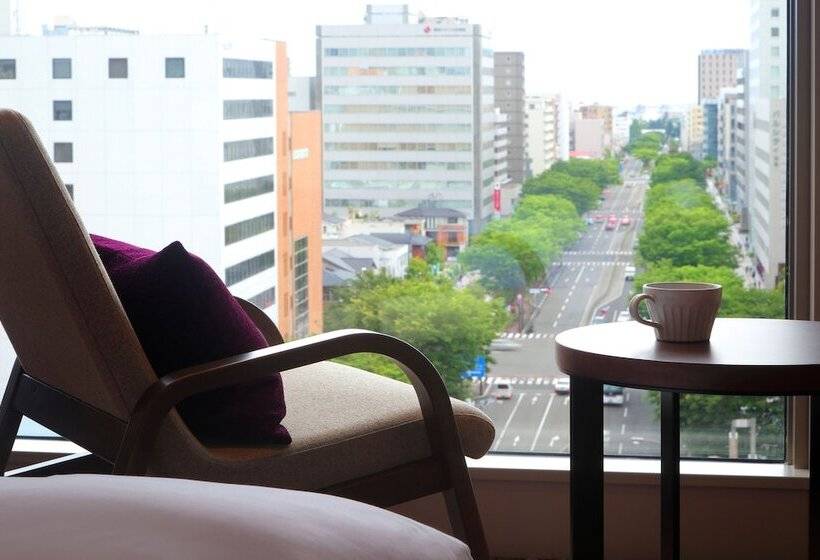 Номер Стандарт, Metropolitan Sendai East