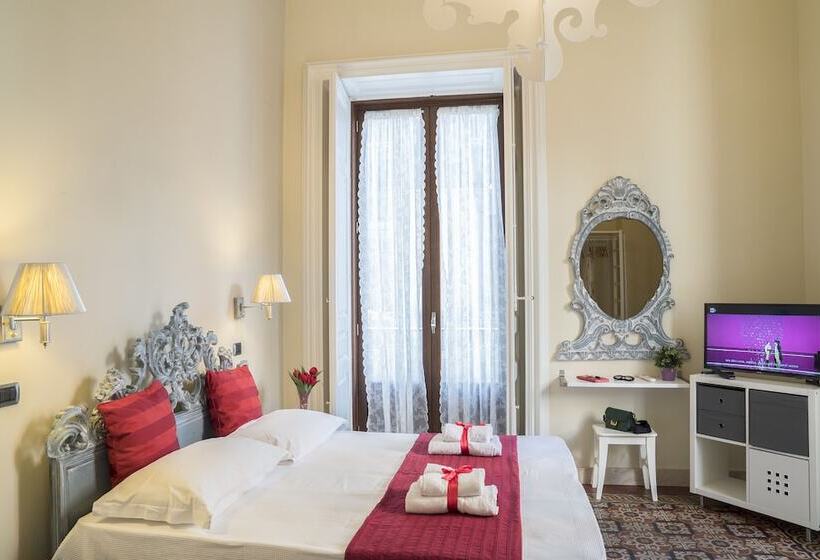 سوییت لوکس, Rossocorallo B&b