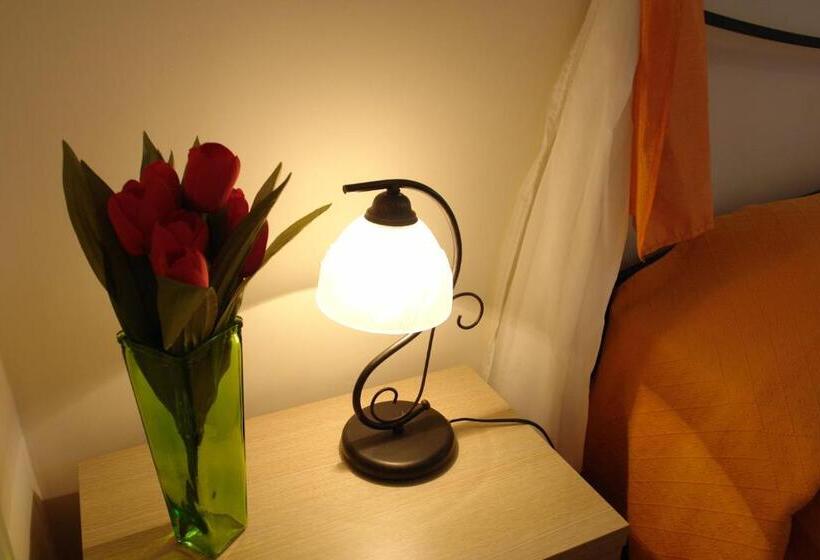 اتاق استاندارد, Rossocorallo B&b