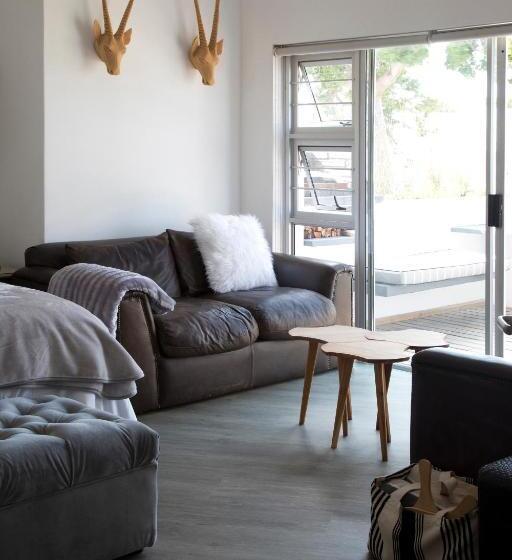 Family Suite, Sunshowers Plett
