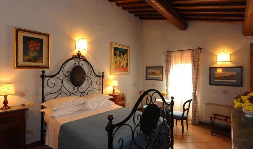 اتاق استاندارد با چشم‌انداز استخر, Borgo Mandoleto  Country Resort & Spa