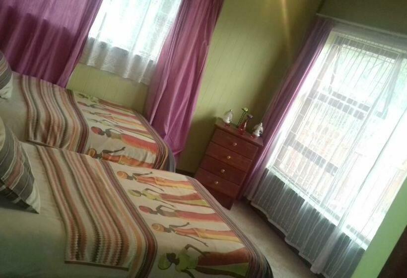 Семейный Номер, Imka Trinity Retreat