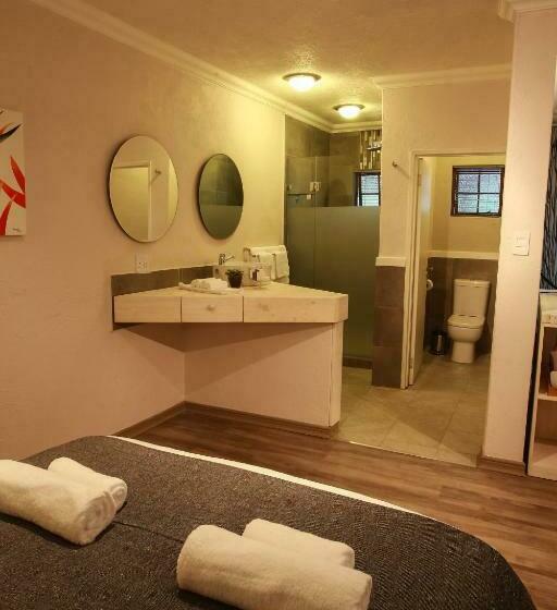 Quarto Familiar, Woodlands Guest House