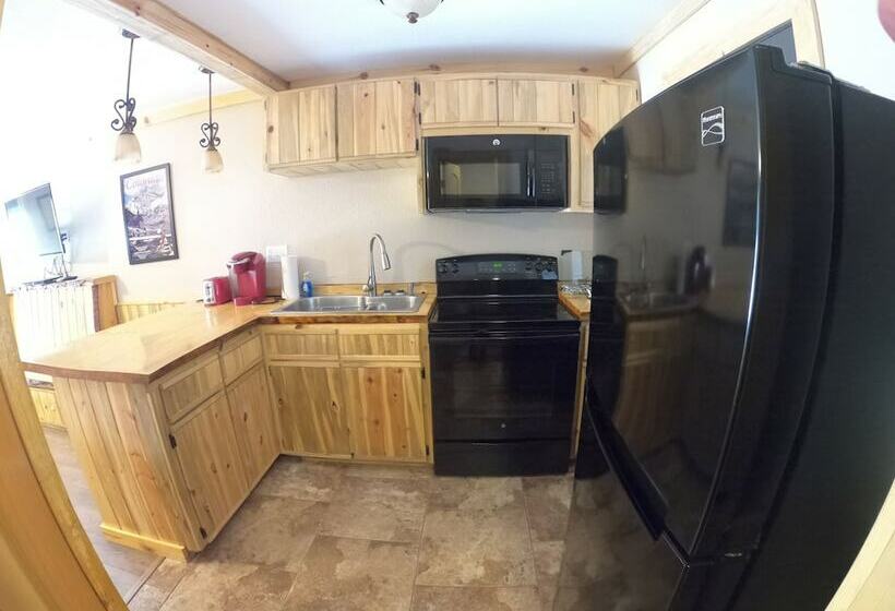 Стандартный Номер Нижний Этаж, Wolf Creek Ranch Ski Lodge