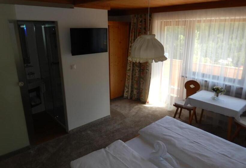 חדר סטנדרט עם מרפסת, Gästehaus Lukasser