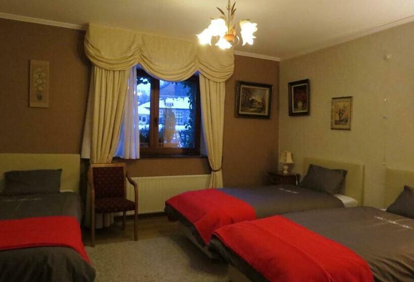 标准三人间, B&b Nord Sud