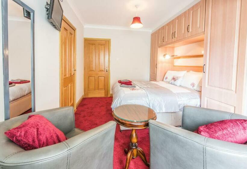 Quarto Estandar, Bertra House B&b