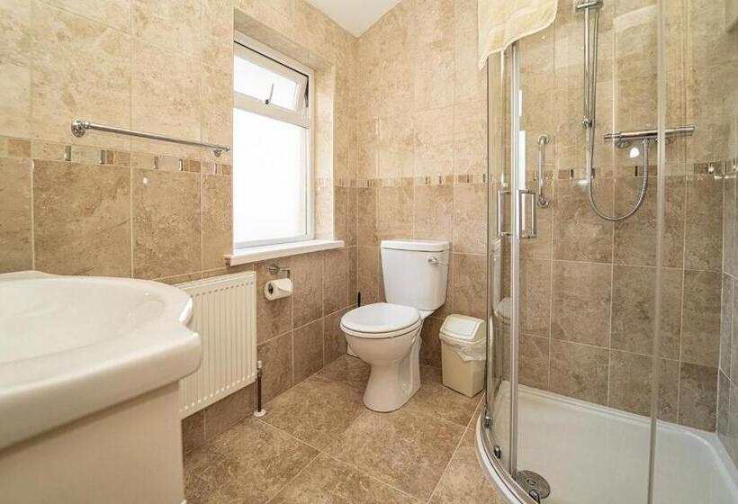 Quarto Deluxe, Bertra House B&b