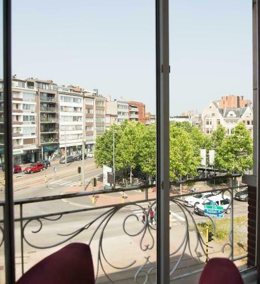 اتاق استاندارد با تخت دوبل, Bristol Internationaal