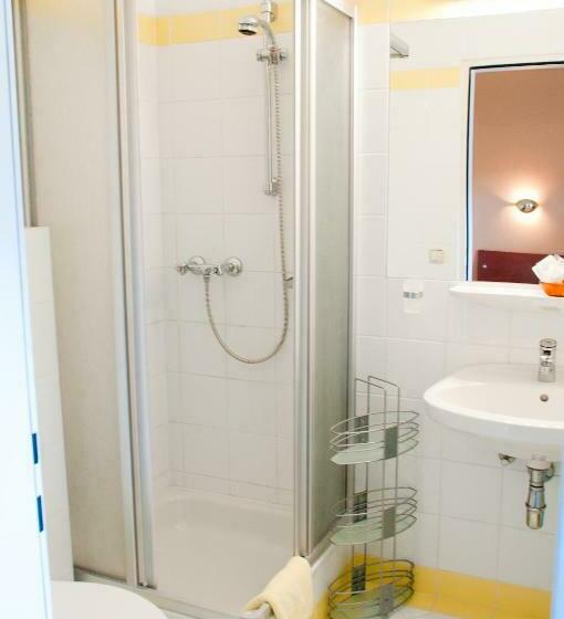 اتاق استاندارد با چشمانداز باغ, Villa Konstanze