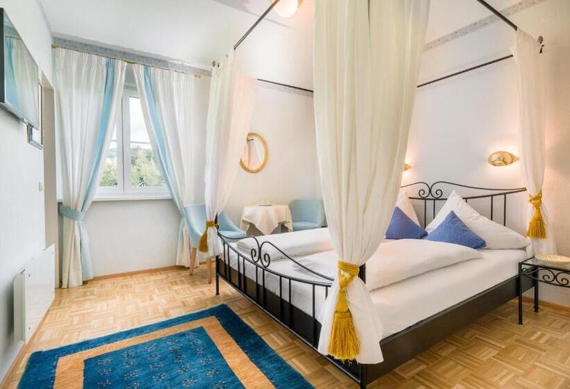 اتاق استاندارد با چشمانداز باغ, Villa Konstanze