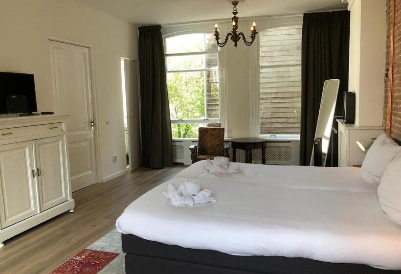 اتاق لوکس, Nine T Teen Bed And Boutique