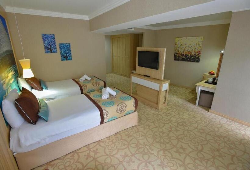 Familienzimmer, Bergblick, Izgrev Spa&aqua Park