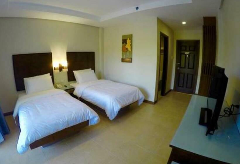 Quarto Superior, Mo2 Lagoon Coron