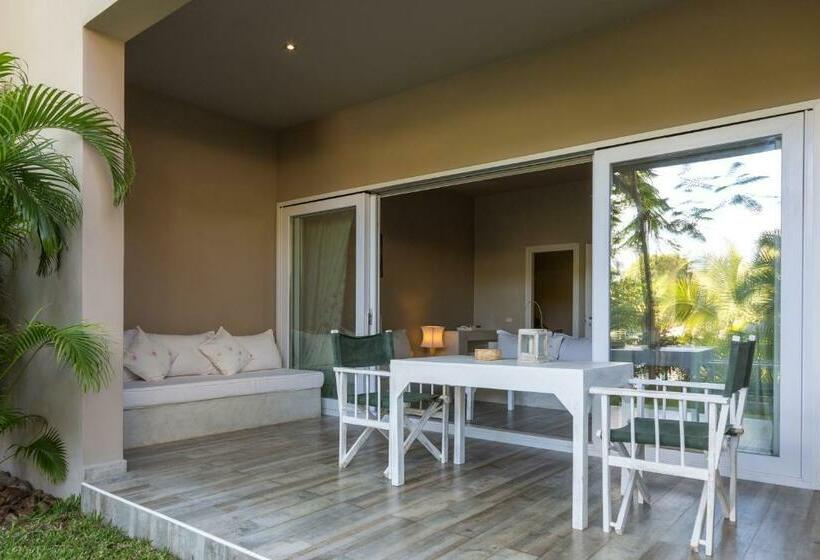 سوییت, Kobe Suite Resort