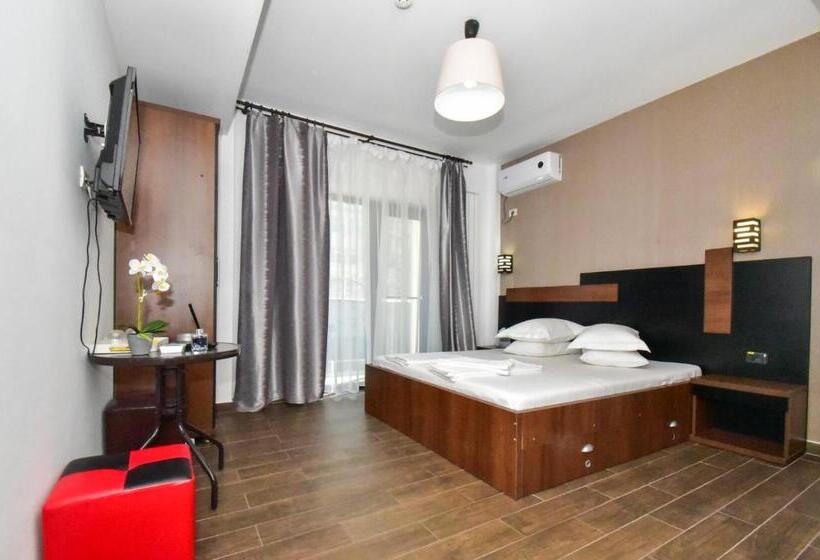 اتاق استاندارد سه نفره, Vila Matei   Eforie Nord