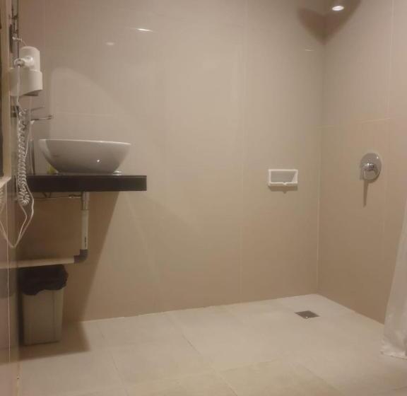 Номер Superior Кровать Кинг, Violand Garden Hotel Samarinda