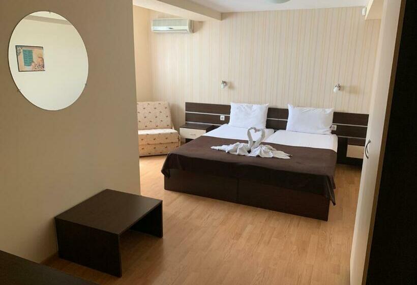 Номер Стандарт, Family Hotel Piter
