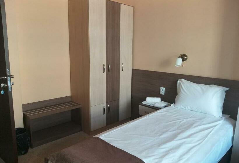 Номер Стандарт, Family Hotel Relax