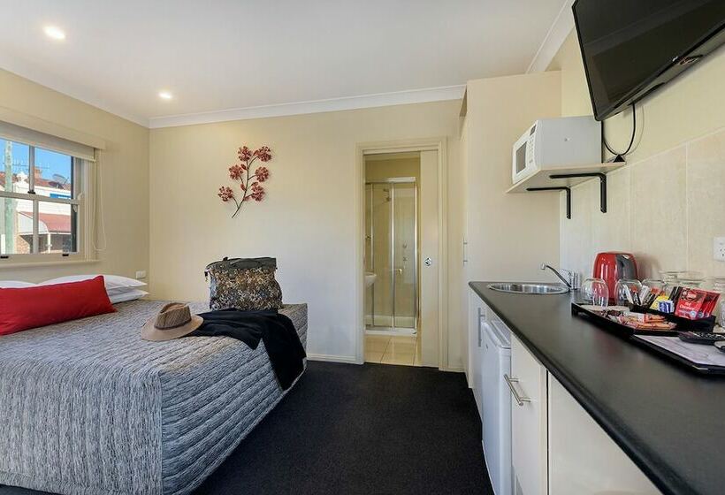 스탠다드 룸, Prince Of Wales Hotel Gulgong