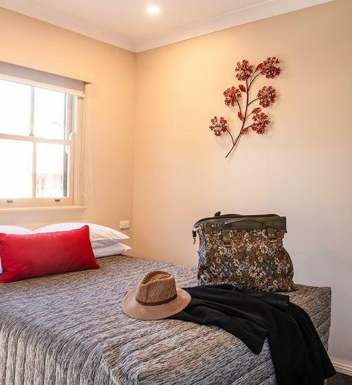 스탠다드 룸, Prince Of Wales Hotel Gulgong