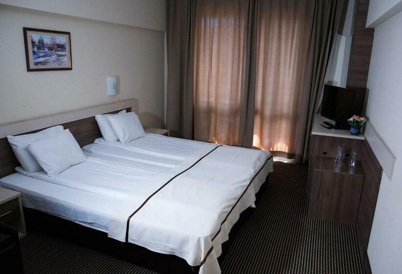 Номер Стандарт с Балконом, Spa Hotel Kleptuza