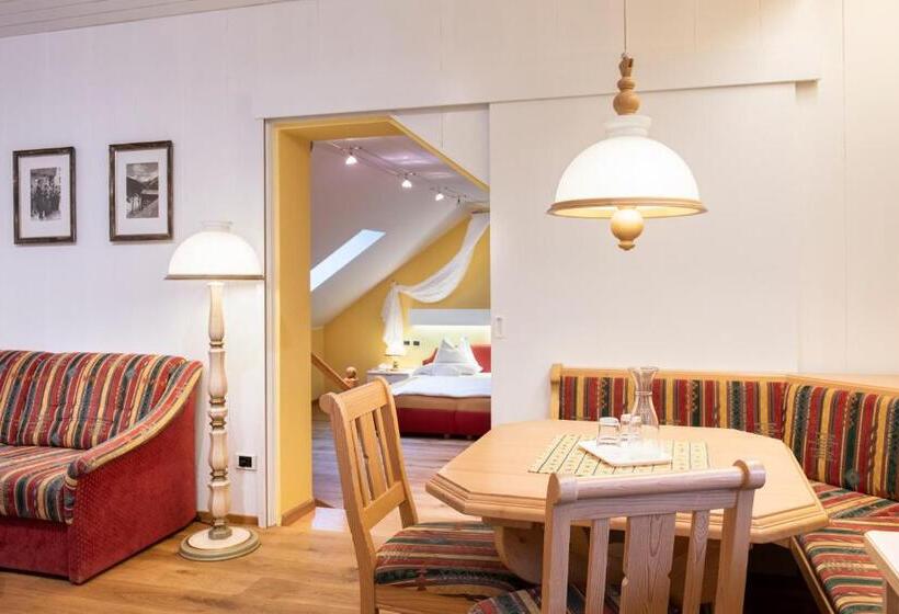 شقة من غرفة نوم واحدة متصلة, Cavallino Bianco   Weisses Roessl